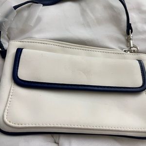 Liz golf small off white purse